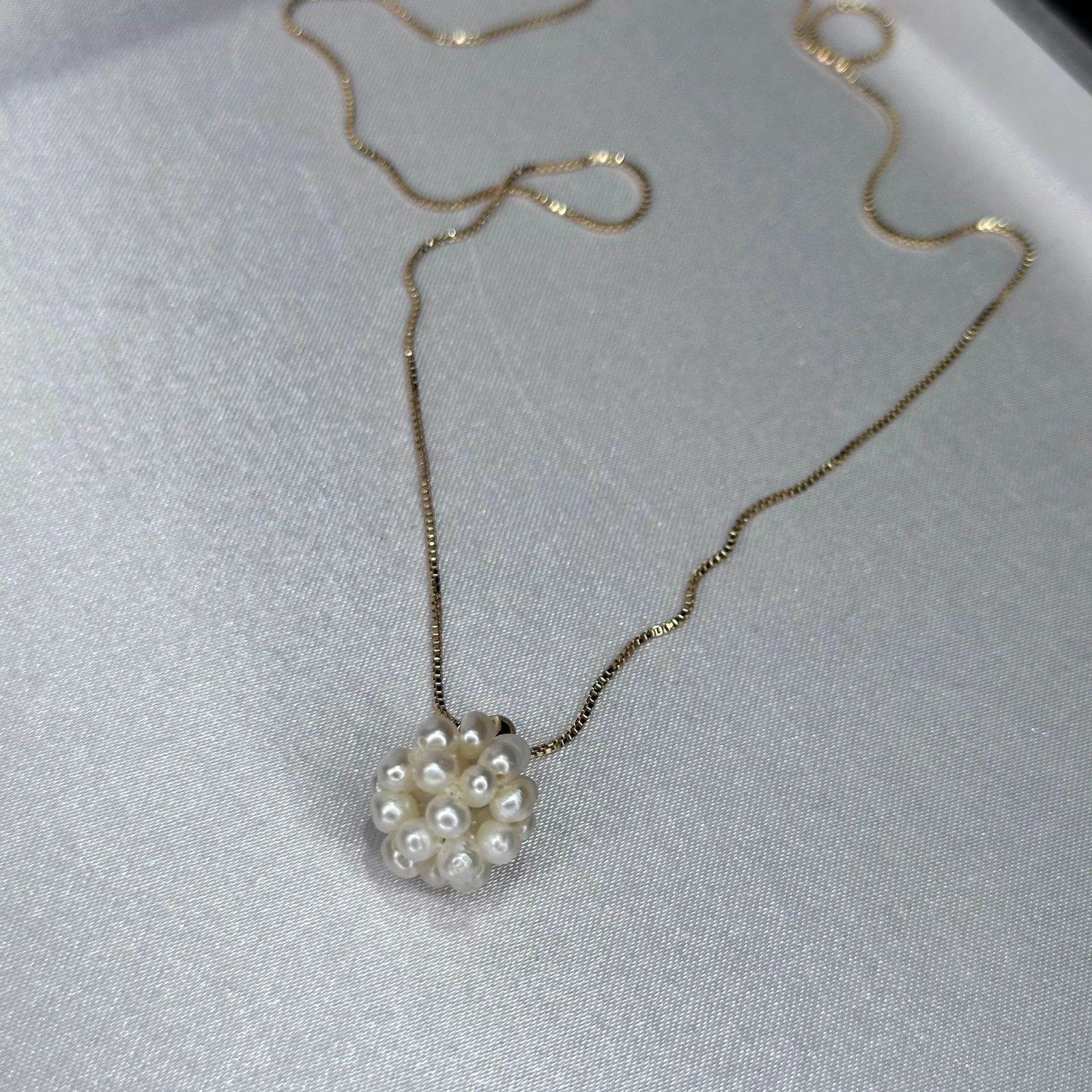 Pearl cluster pendant on a fine gold chain
